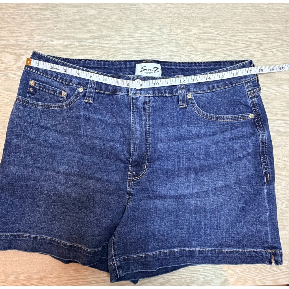 Seven 7 Jean Shorts Women's Size 12 High Rise Weekend Short - Picture 4 of 8